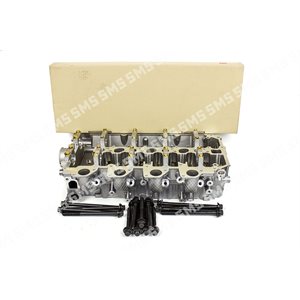 CYLINDER HEAD KIT (complete AMC head less camshaft)