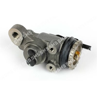 WHEEL CYLINDER RH Rr of Fr