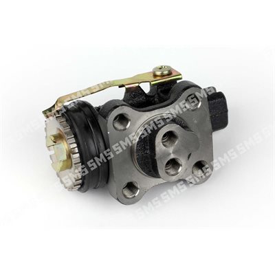 WHEEL CYLINDER RH Rr of Fr