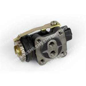 WHEEL CYLINDER RH Rr of Fr